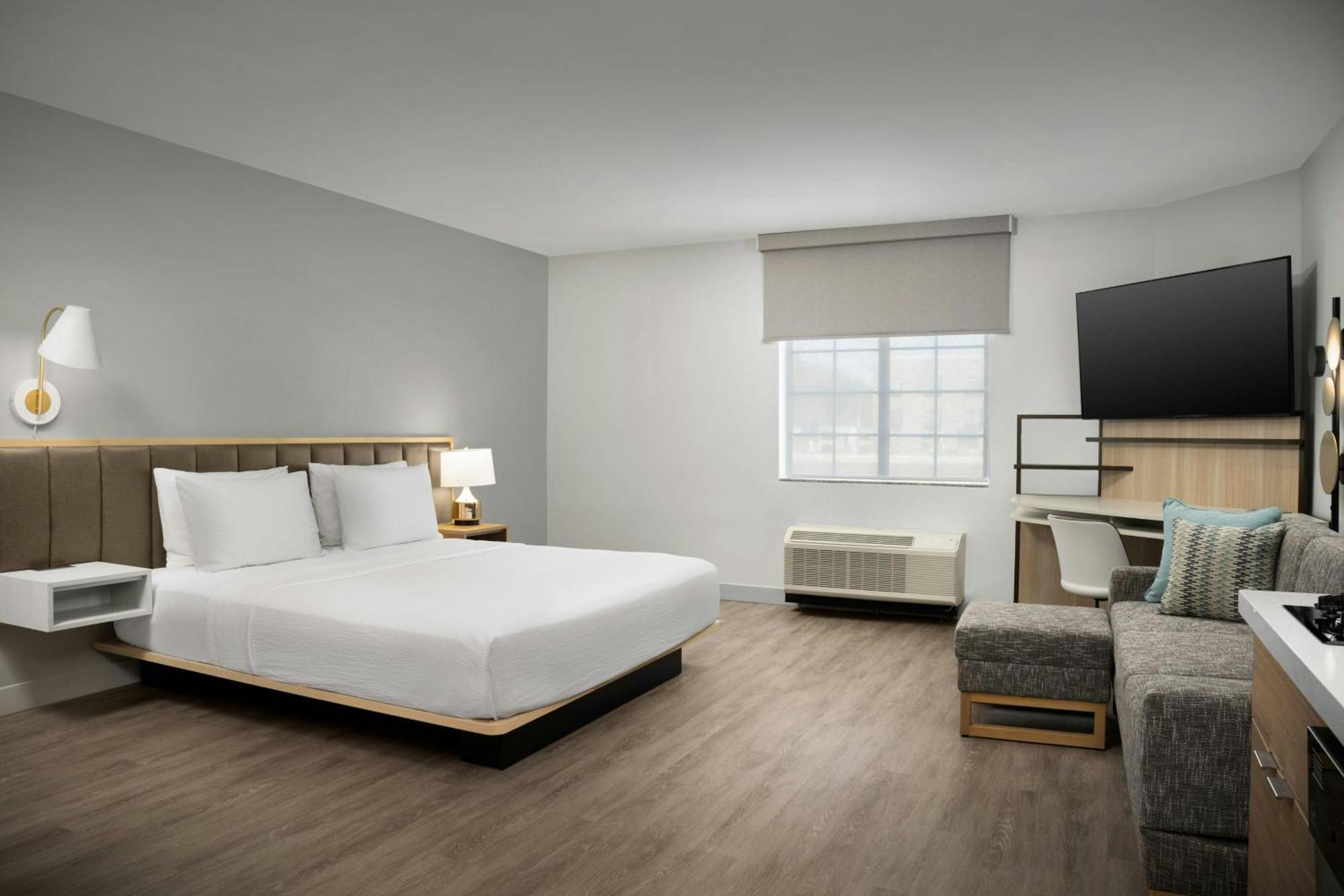 Towneplace Suites By Marriott Birmingham South Exterior photo